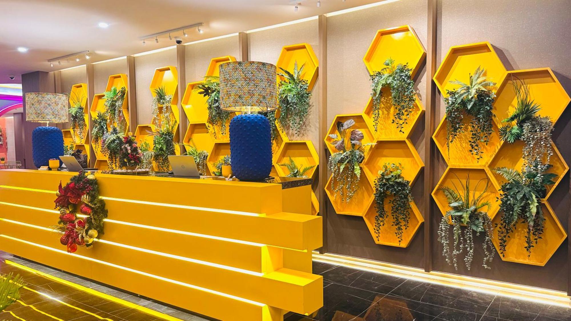Yellow Bee Resort Cililitan Τζακάρτα Εξωτερικό φωτογραφία